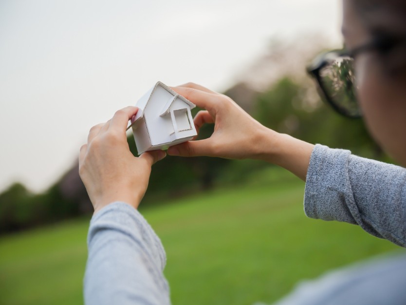 Barrie vs. Collingwood: Which Is Better for Your Custom Home?